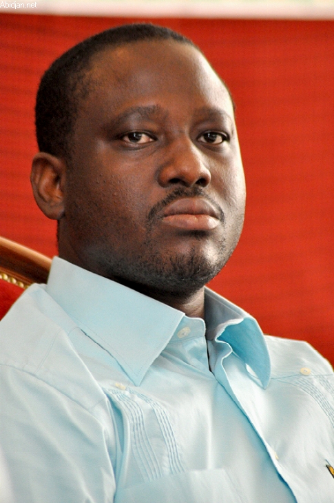 Les Forces nouvelles décident de ne pas se constituer en parti politique